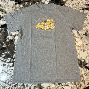 Simply Southern women’s fall t shirt size medium